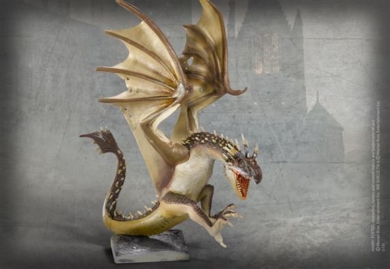 Статуэтка Harry Potter Noble Collection - Magical Creatures No. 4 - Hungarian Horntail Венгерская хвосторога Статуэтка Harry Potter Noble Collection - Magical Creatures No. 4 - Hungarian Horntail Венгерская хвосторога