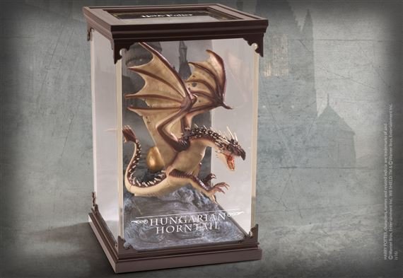 Статуэтка Harry Potter Noble Collection - Magical Creatures No. 4 - Hungarian Horntail Венгерская хвосторога Статуэтка Harry Potter Noble Collection - Magical Creatures No. 4 - Hungarian Horntail Венгерская хвосторога