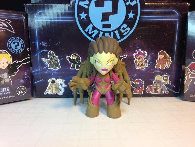 Мини фигурка Heroes of the Storm Funko Mystery Minis KERRIGAN Мини фигурка Heroes of the Storm Funko Mystery Minis KERRIGAN