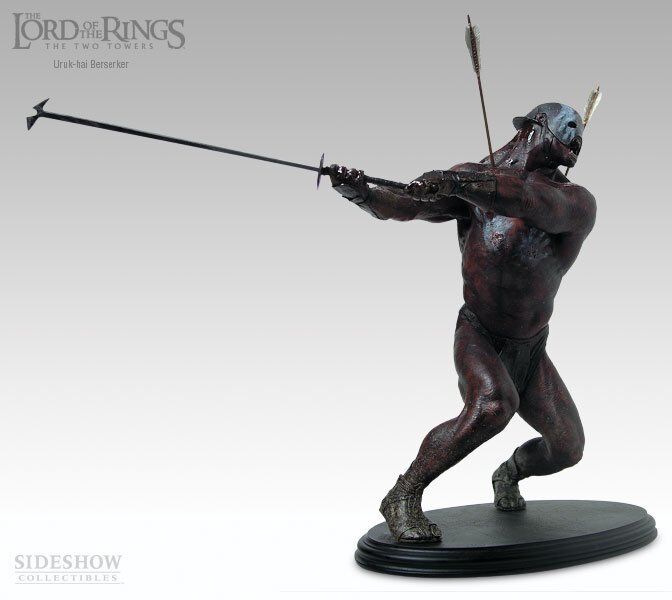 Статуэтка THE LORD OF THE RINGS: Uruk-Hai Berserker Statue 1:6