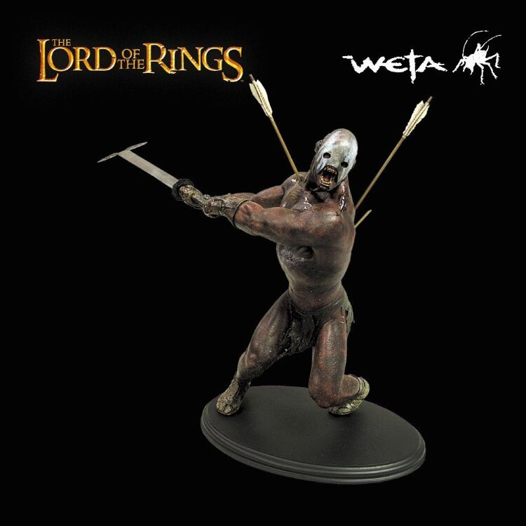Статуэтка THE LORD OF THE RINGS: Uruk-Hai Berserker Statue 1:6