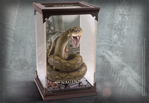 Статуетка Harry Potter Noble Collection - Magical Creatures No. 9 - Nagini Статуетка Harry Potter Noble Collection - Magical Creatures No. 9 - Nagini