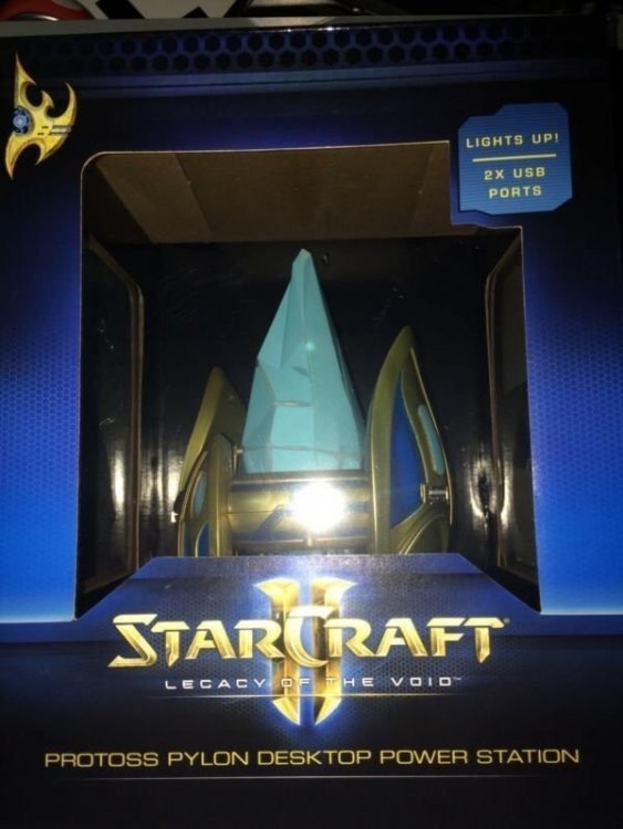 StarCraft Pylon USB Charger (зарядное устройство) StarCraft Pylon USB Charger (зарядное устройство)