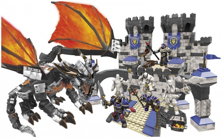 Mega Bloks World of Warcraft: deathwing's stormwind assault Mega Bloks World of Warcraft: deathwing's stormwind assault