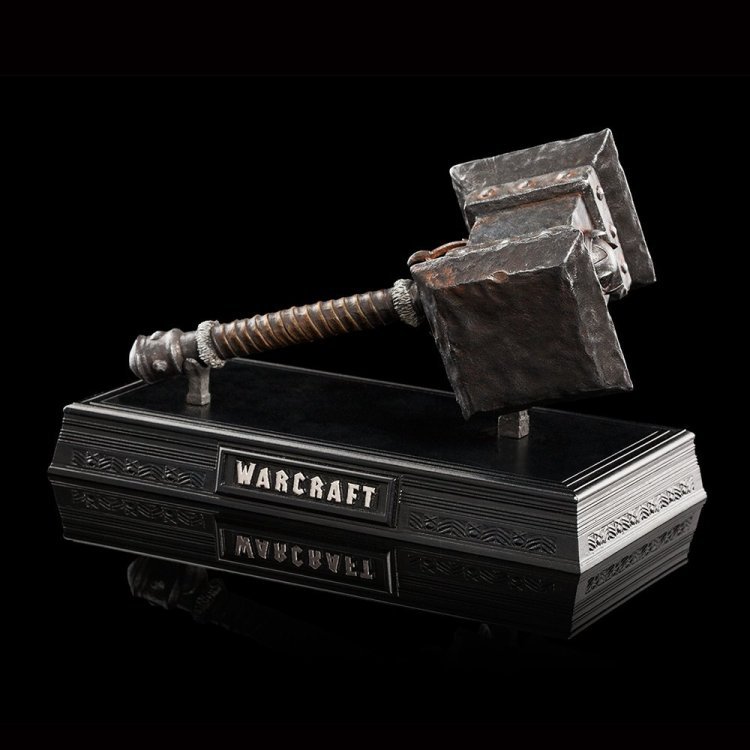 Репліка WARCRAFT Doomhammer of Orgrim by WETA Репліка WARCRAFT Doomhammer of Orgrim by WETA