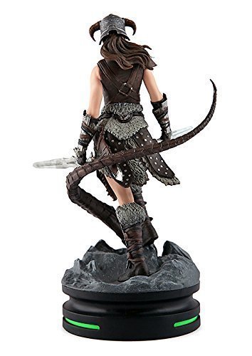 Статуетка The Elder Scrolls V: Skyrim Female Dragonborn Statue Статуетка The Elder Scrolls V: Skyrim Female Dragonborn Statue