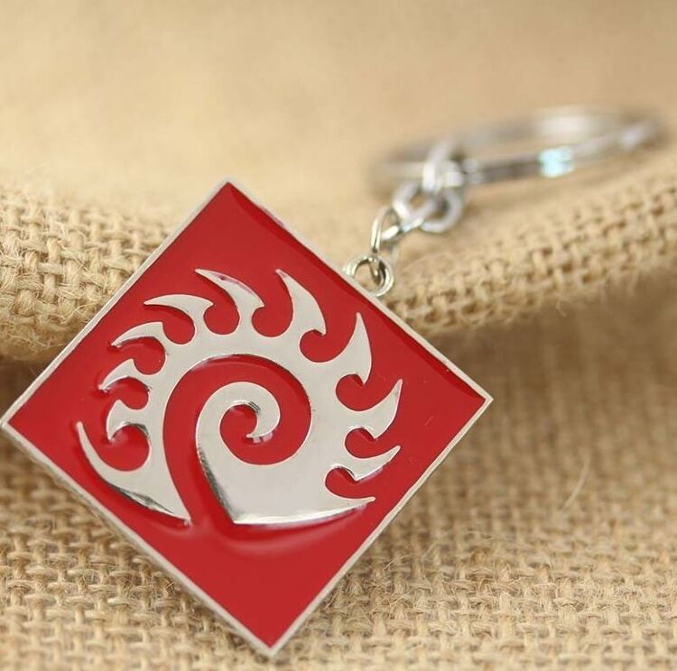 Брелок StarCraft II Zerg Keychain red Брелок StarCraft II Zerg Keychain red
