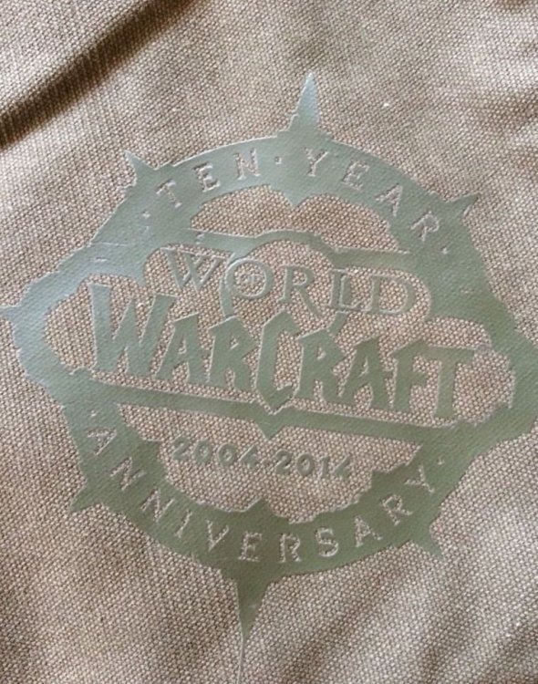 Сумка WoW 10-Year Anniversary Messenger Bag Сумка WoW 10-Year Anniversary Messenger Bag