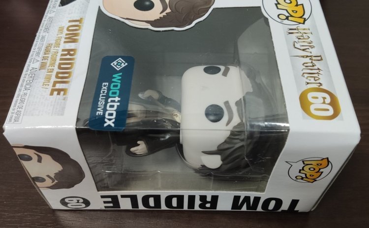 Фигурка Funko Pop Harry Potter: Tom Riddle Фанко Том Реддл (Exclusive) damaged box Фигурка Funko Pop Harry Potter: Tom Riddle Фанко Том Реддл (Exclusive) damaged box