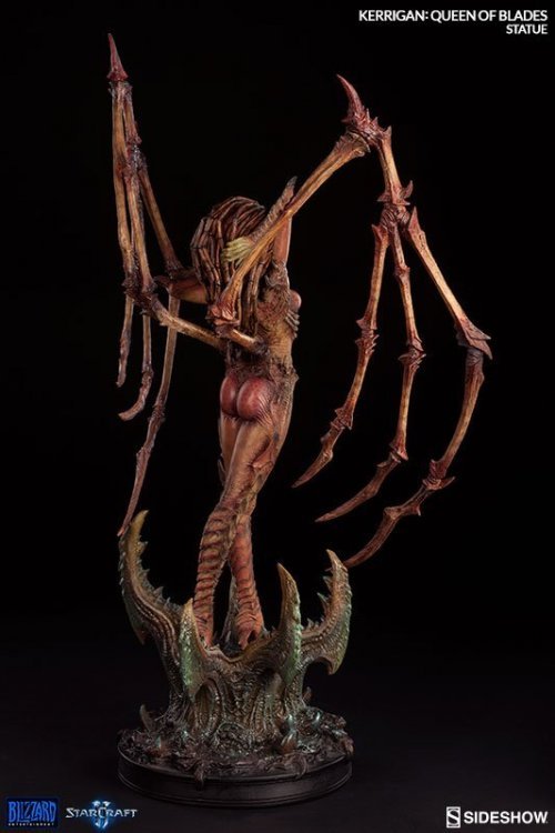 Коллекционная статуэтка StarCraft - Kerrigan Polystone Statue Коллекционная статуэтка StarCraft - Kerrigan Polystone Statue