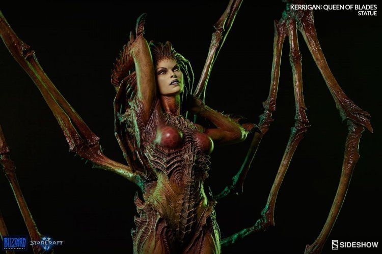Коллекционная статуэтка StarCraft - Kerrigan Polystone Statue Коллекционная статуэтка StarCraft - Kerrigan Polystone Statue