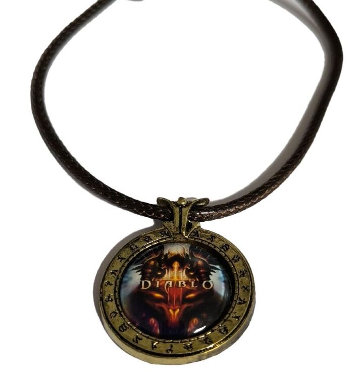 Медальйон Diablo (Метал + скло) Медальйон Diablo (Метал + скло)