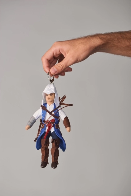 Брелок WP Merchandise плюшевий ASSASSINS CREED Ratonhnhaké: ton 20 см. Брелок WP Merchandise плюшевий ASSASSINS CREED Ratonhnhaké: ton 20 см.