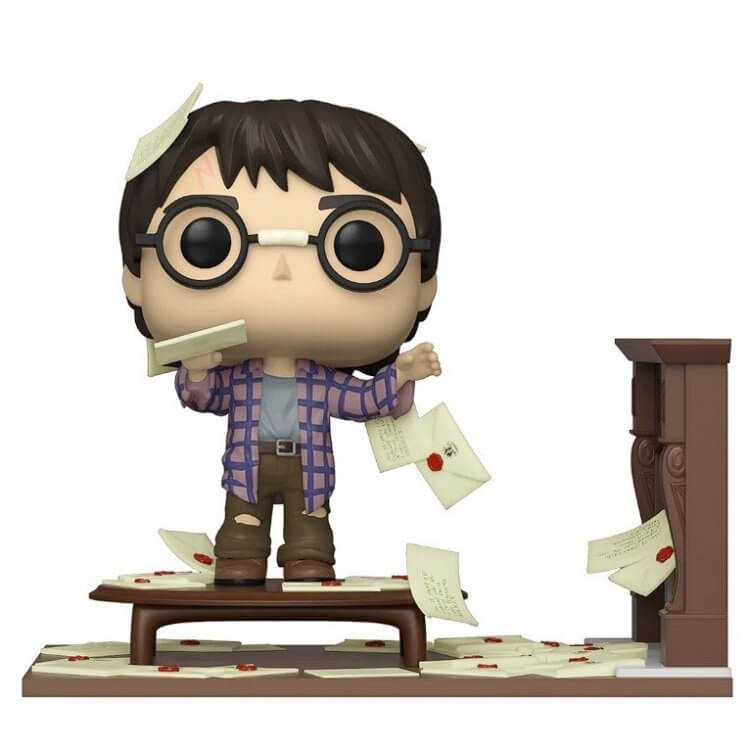 Фигурка Funko Harry Potter with Hogwarts Letters фанко Гарри Поттер письма Хогвартс (Funko Exclusive) 136 Фигурка Funko Harry Potter with Hogwarts Letters фанко Гарри Поттер письма Хогвартс (Funko Exclusive) 136
