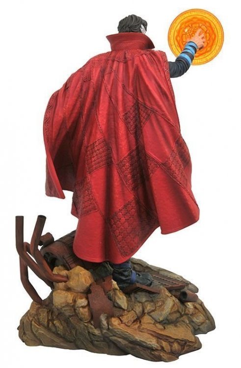 Фигурка Diamond Select Toys Marvel Gallery: Infinity War Doctor Strange Фигурка Diamond Select Toys Marvel Gallery: Infinity War Doctor Strange