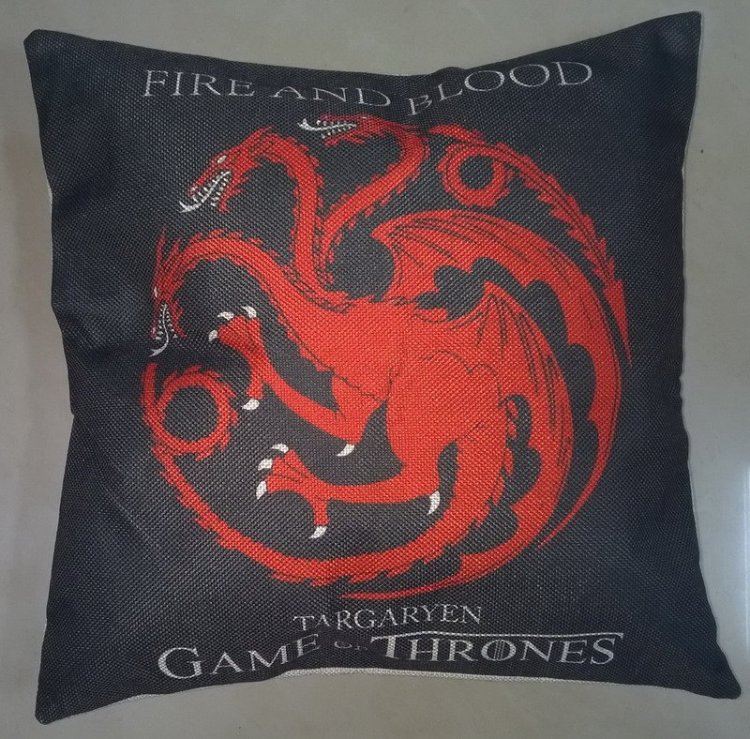 Подушка Game of Thrones (Cotton & Linen) Targaryen Подушка Game of Thrones (Cotton & Linen) Targaryen