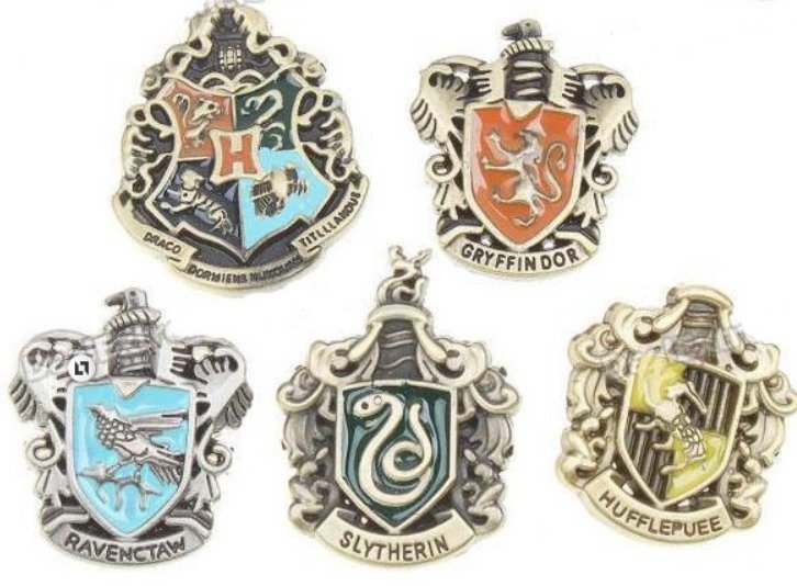 Набор значков Harry Potter Hogwarts Badge Set 5 School