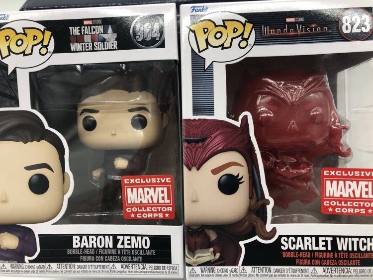 Коробка Funko Marvel Collector Corps Box Scarlet Witch Baron Zemo Фанко Ала Відьма та футболка (S) Коробка Funko Marvel Collector Corps Box Scarlet Witch Baron Zemo Фанко Ала Відьма та футболка (S)