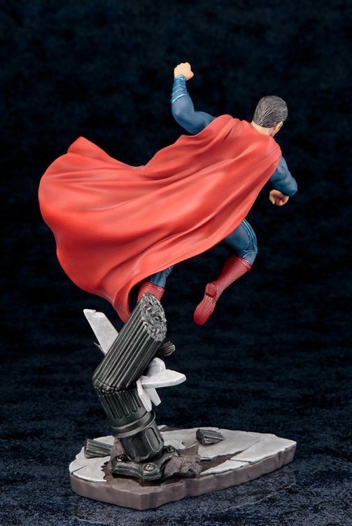 Фигурка Kotobukiya Batman vs. Superman: Dawn of Justice: Superman ArtFX+ Statue Figure Фигурка Kotobukiya Batman vs. Superman: Dawn of Justice: Superman ArtFX+ Statue Figure