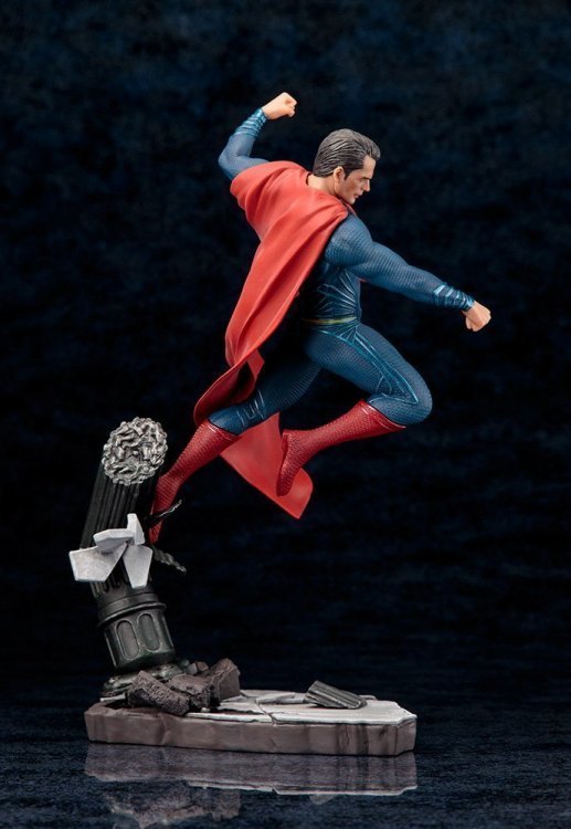 Фигурка Kotobukiya Batman vs. Superman: Dawn of Justice: Superman ArtFX+ Statue Figure Фигурка Kotobukiya Batman vs. Superman: Dawn of Justice: Superman ArtFX+ Statue Figure