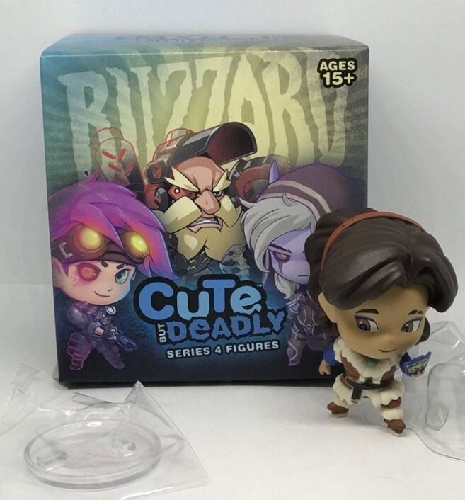 Міні фігурка Cute But Deadly Series 4 - Ava