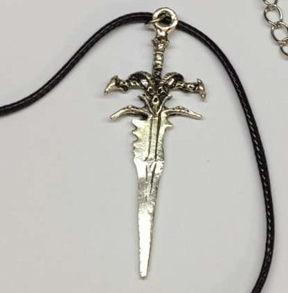 Медальйон World of Warcraft - Frostmourne Фростморн Lich King Metal Weapon